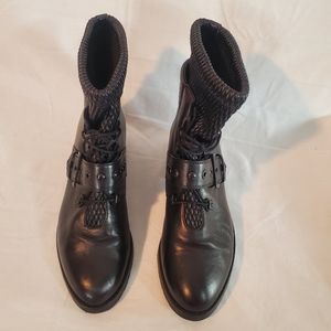 Stuart Weitzman Stitchwork Black Genuine Leather Lace Up Combat EUC